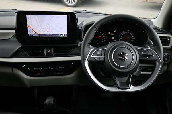 2024 Suzuki Swift Hybrid Plus UZ