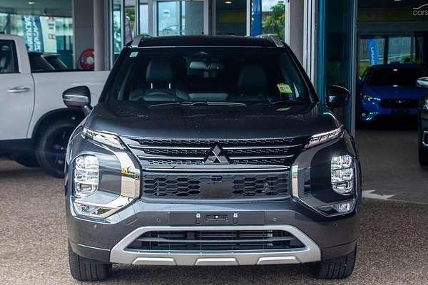 2024 Mitsubishi Outlander Exceed ZM AWD