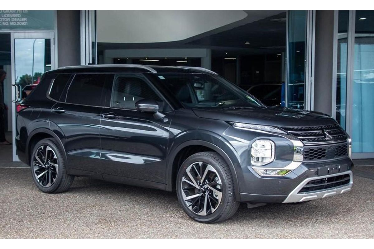 2024 Mitsubishi Outlander Exceed ZM AWD