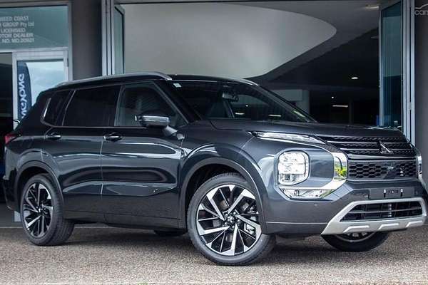 2024 Mitsubishi Outlander Exceed ZM AWD