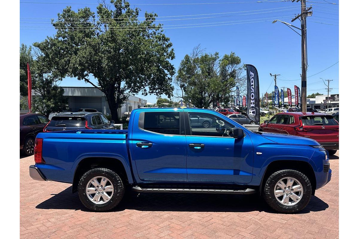 2024 Mitsubishi Triton GLX+ MV 4X4
