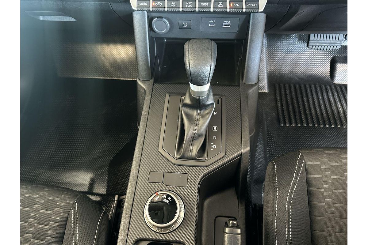 2024 Mitsubishi Triton GLX+ MV 4X4