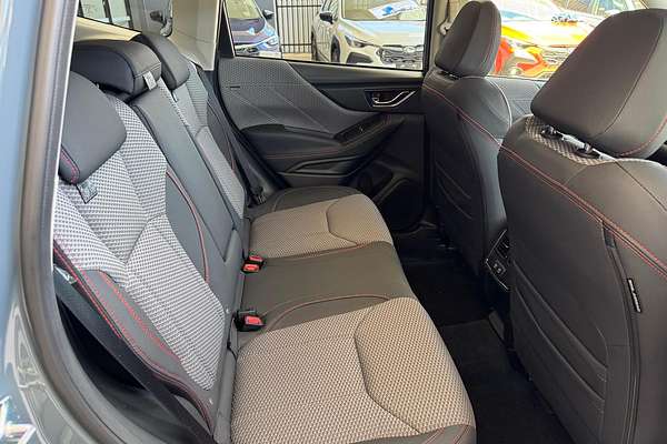 2024 Subaru Forester 2.5i Sport S5