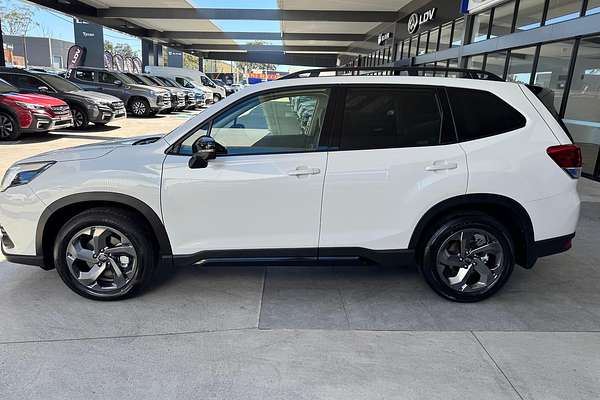 2024 Subaru Forester STI Sport S5