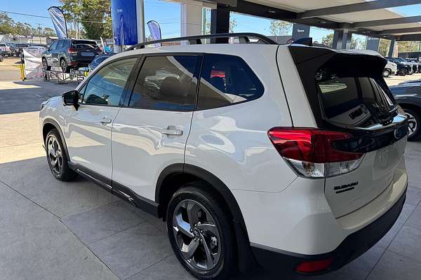 2024 Subaru Forester STI Sport S5