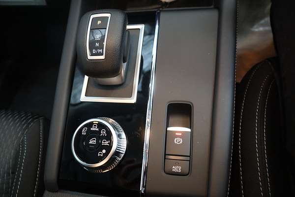 2022 Mitsubishi Outlander ES ZM