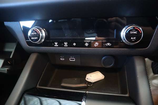 2022 Mitsubishi Outlander ES ZM
