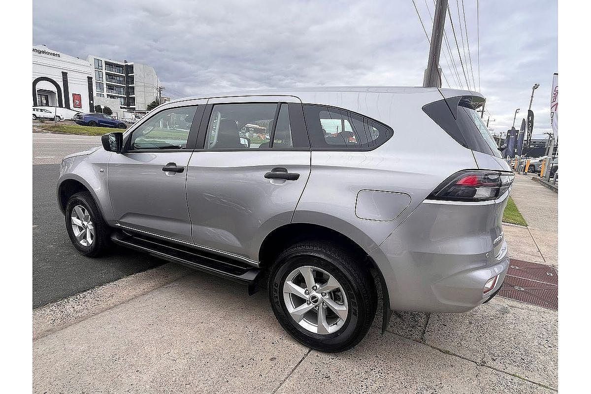 2023 Isuzu MU-X LS-M