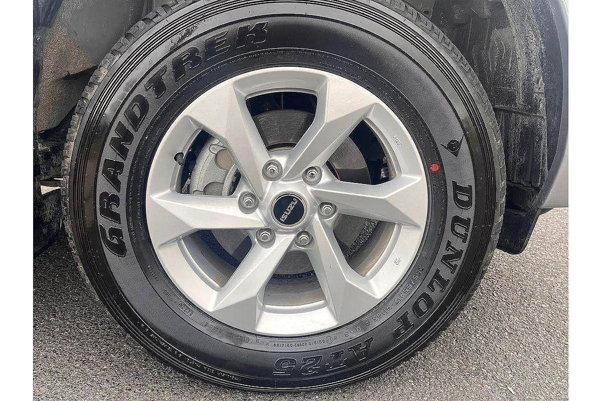 2023 Isuzu MU-X LS-M