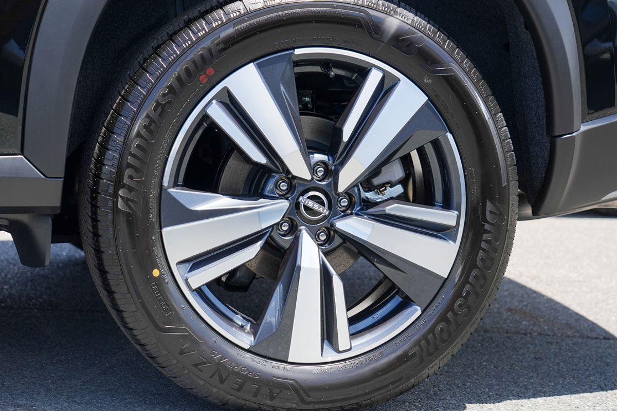 2024 Nissan X-TRAIL Ti-L T33