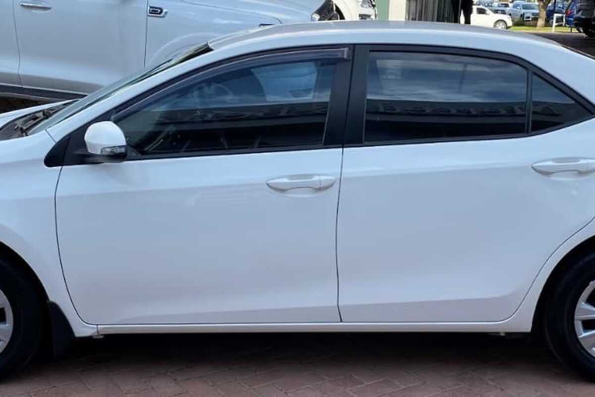 2014 Toyota COROLLA Ascent ZRE172R
