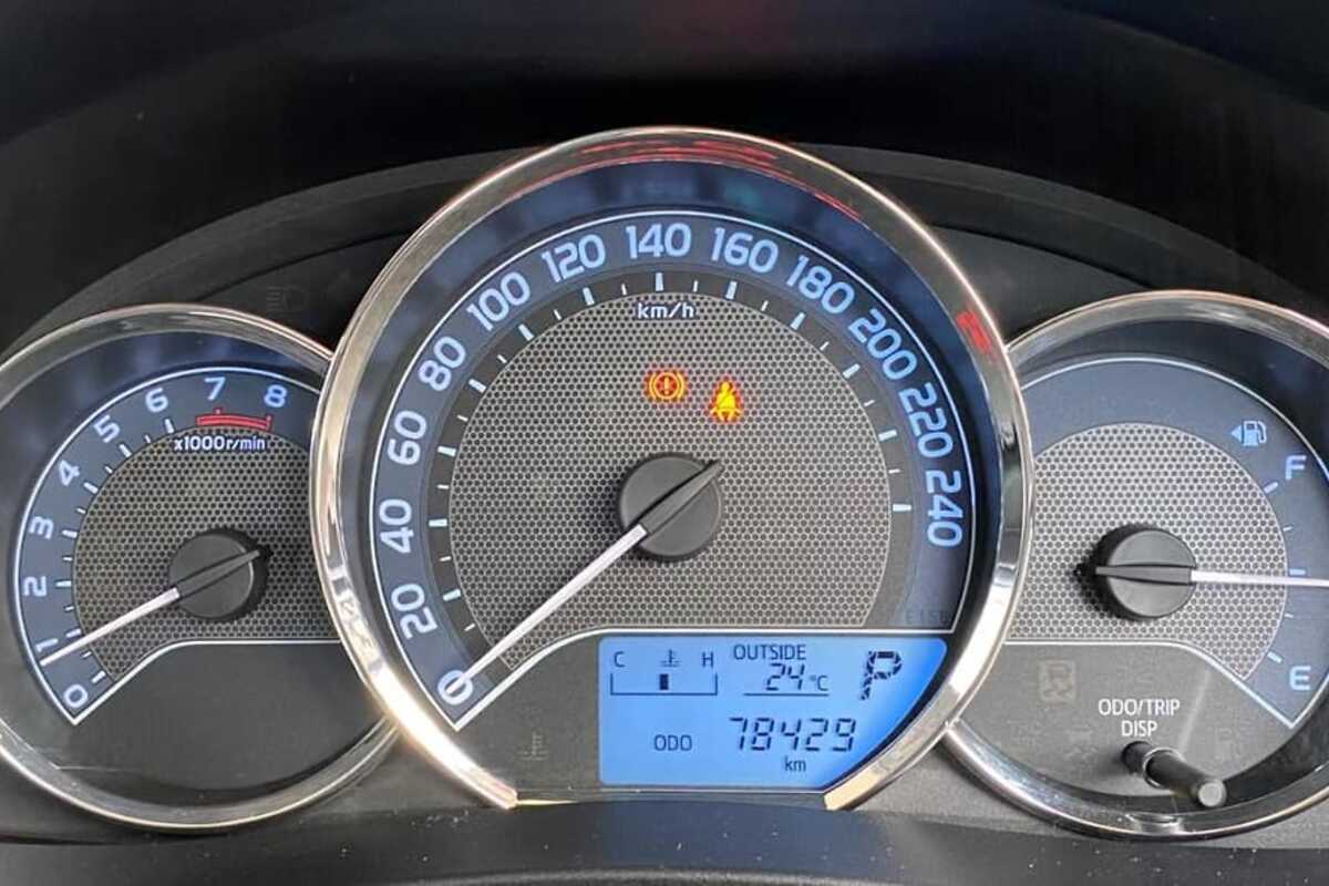 2014 Toyota COROLLA Ascent ZRE172R