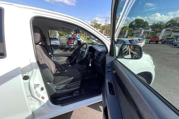2019 Isuzu D-MAX SX 4X4