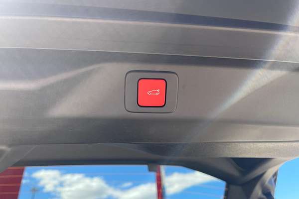 2024 Peugeot 3008 GT Premium Hybrid P64