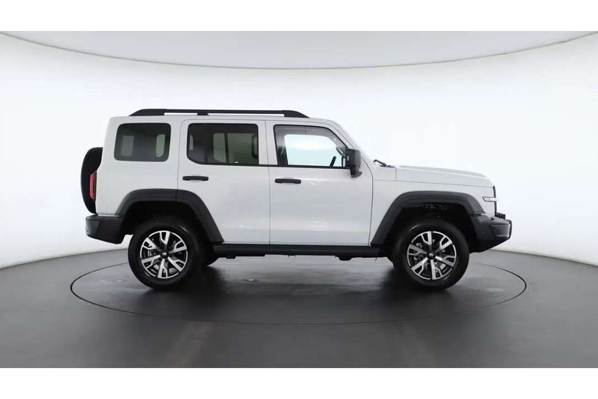 2023 GWM Tank 300 Ultra Hybrid P01