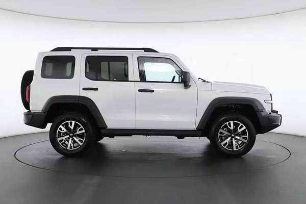 2023 GWM Tank 300 Ultra Hybrid P01