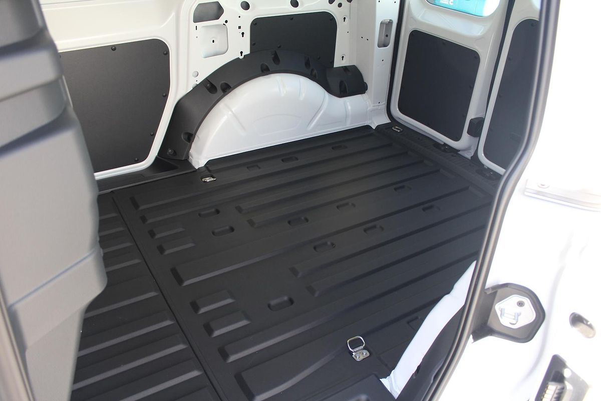 2024 Volkswagen Caddy TSI220 5 SWB