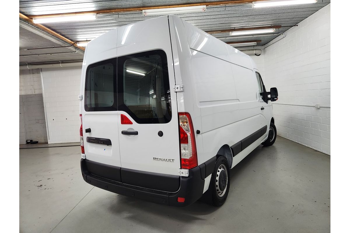 2024 Renault Master