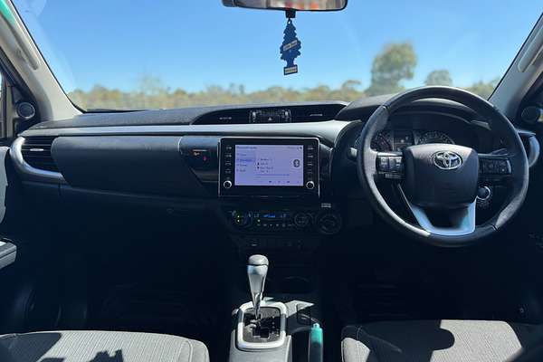 2022 Toyota Hilux SR5 GUN126R 4X4