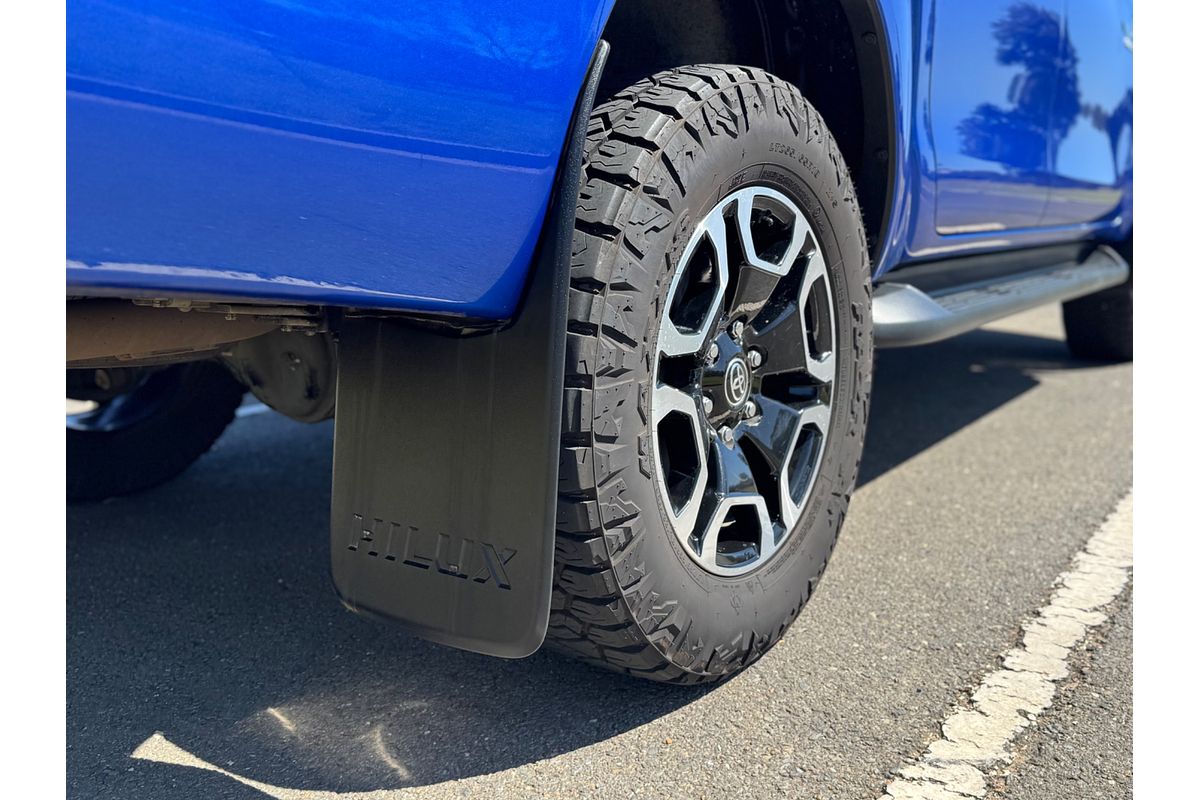 2022 Toyota Hilux SR5 GUN126R 4X4