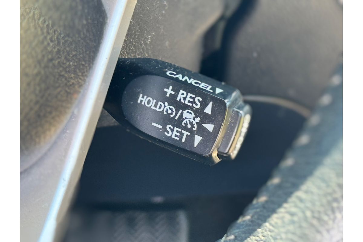 2022 Toyota Hilux SR5 GUN126R 4X4