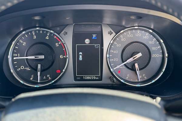 2022 Toyota Hilux SR5 GUN126R 4X4