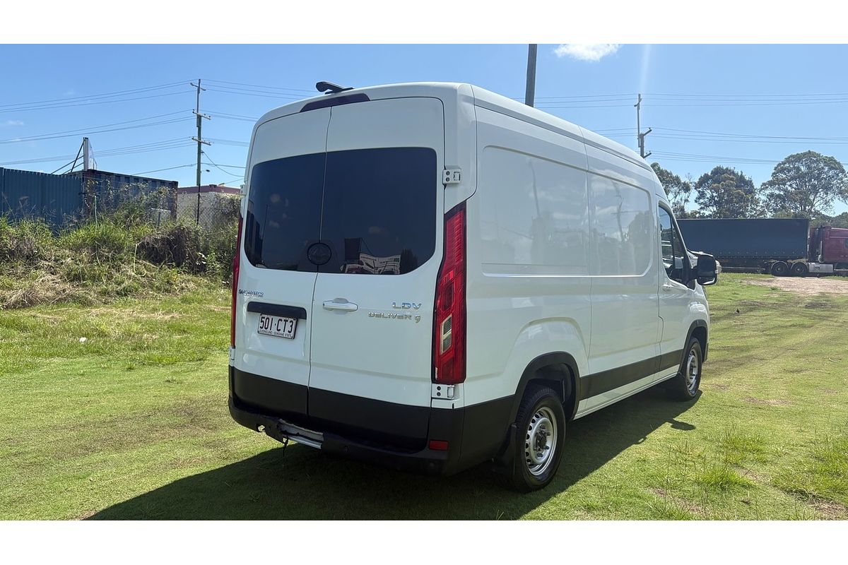 2021 LDV Deliver 9 MWB Mid Roof SV63D