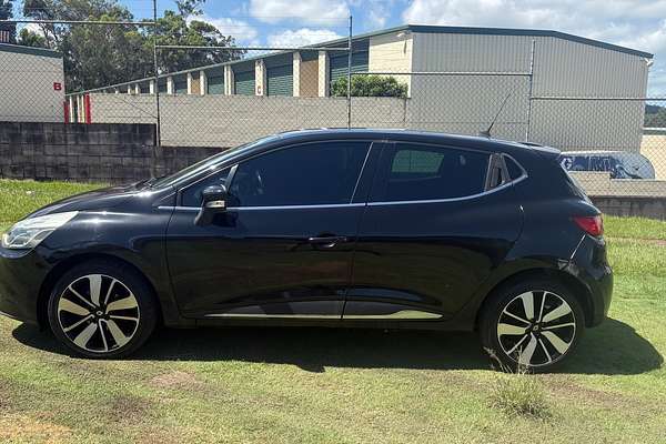 2015 Renault Clio Dynamique X98