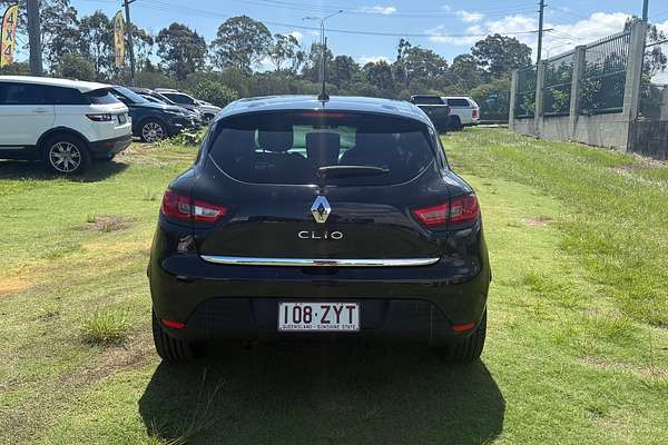 2015 Renault Clio Dynamique X98