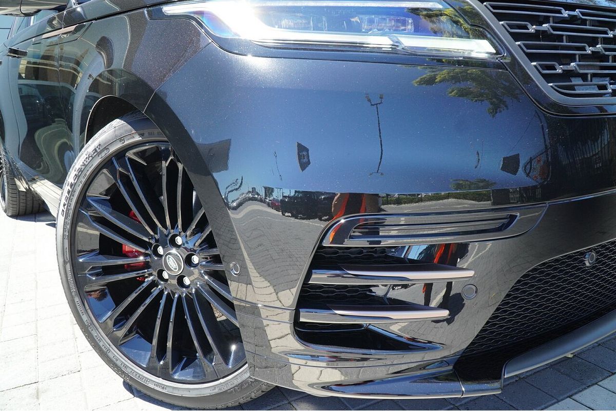 2024 Land Rover Range Rover Velar P250 Dynamic SE L560
