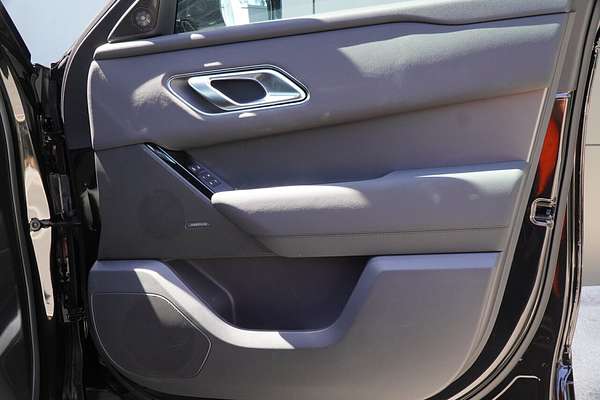 2024 Land Rover Range Rover Velar P250 Dynamic SE L560