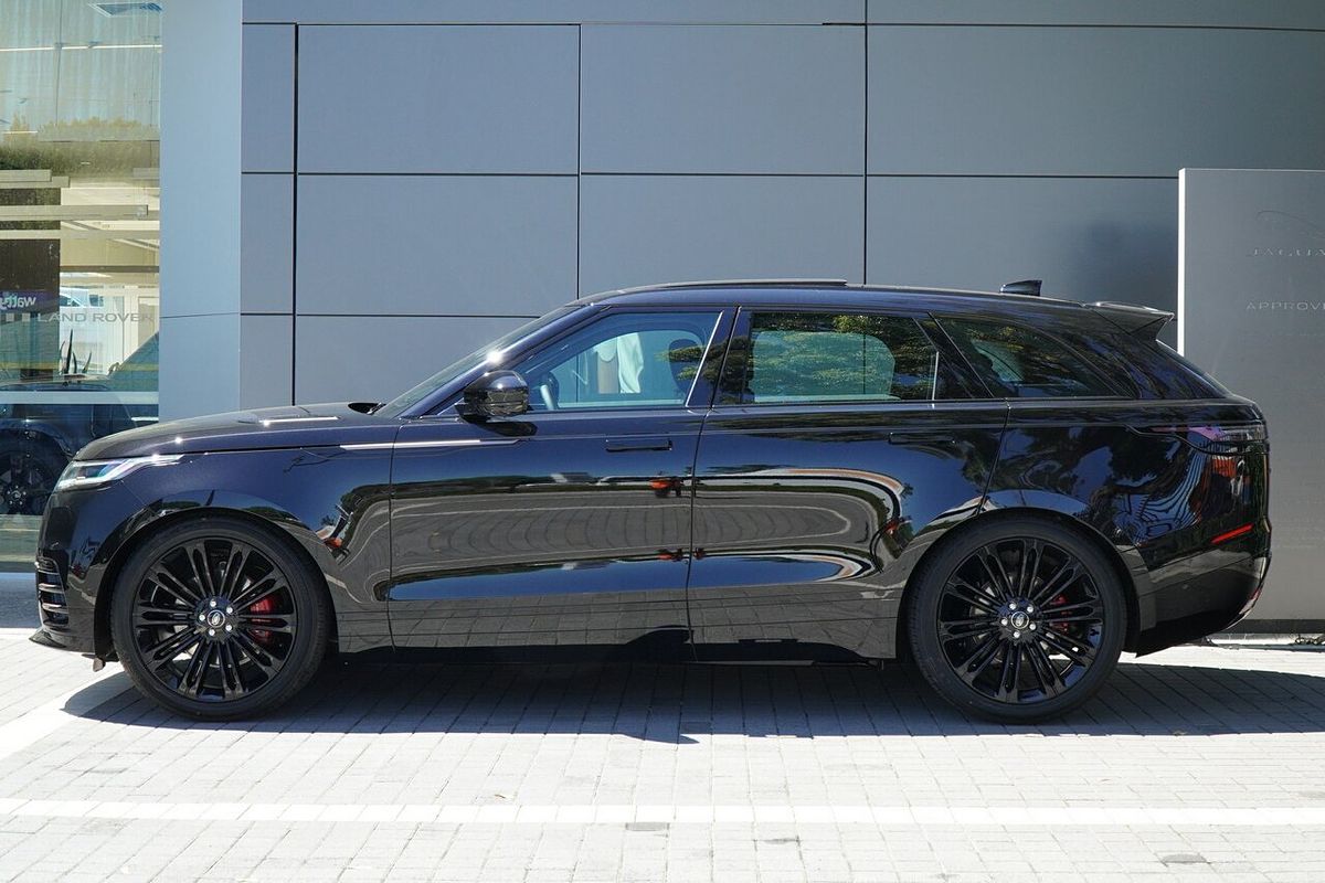 2024 Land Rover Range Rover Velar P250 Dynamic SE L560
