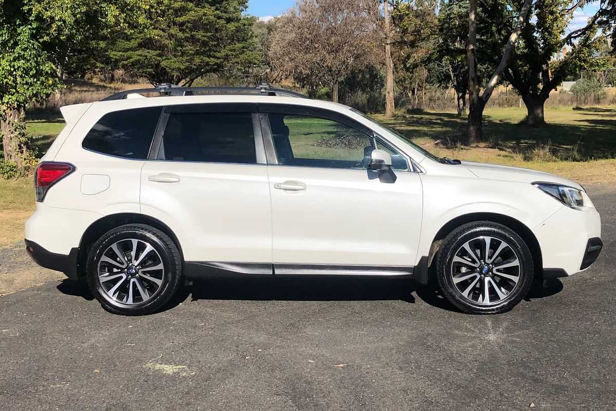 2016 Subaru FORESTER 2.5i-S S4