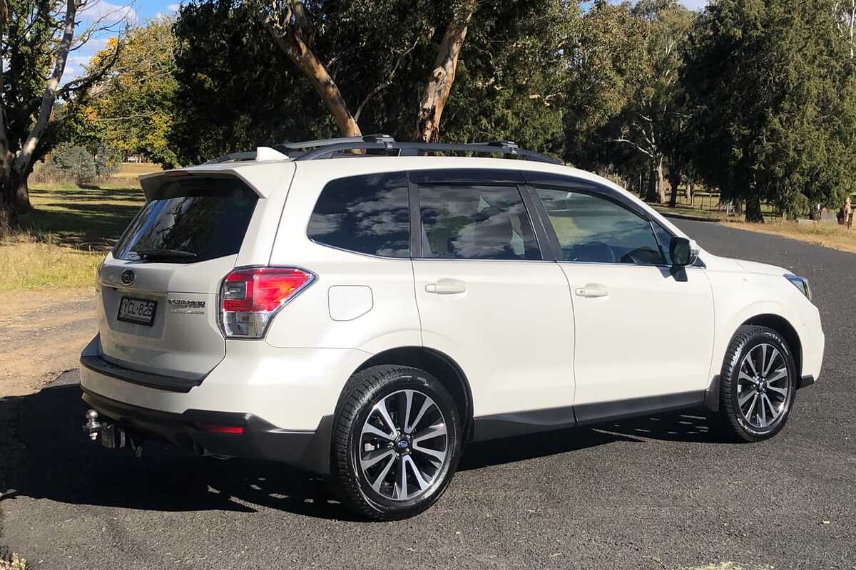 2016 Subaru FORESTER 2.5i-S S4