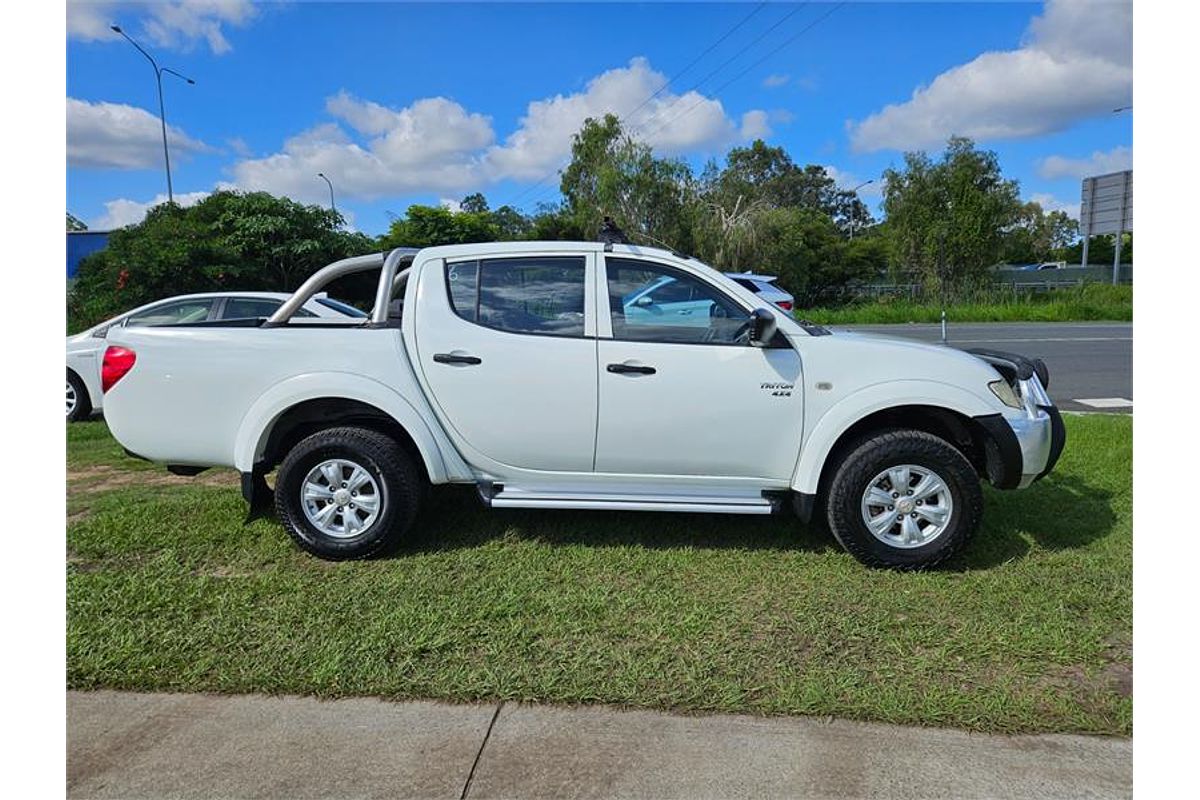 2012 Mitsubishi Triton GL-R MN 4X4