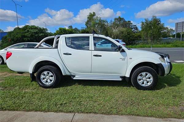 2012 Mitsubishi Triton GL-R MN 4X4