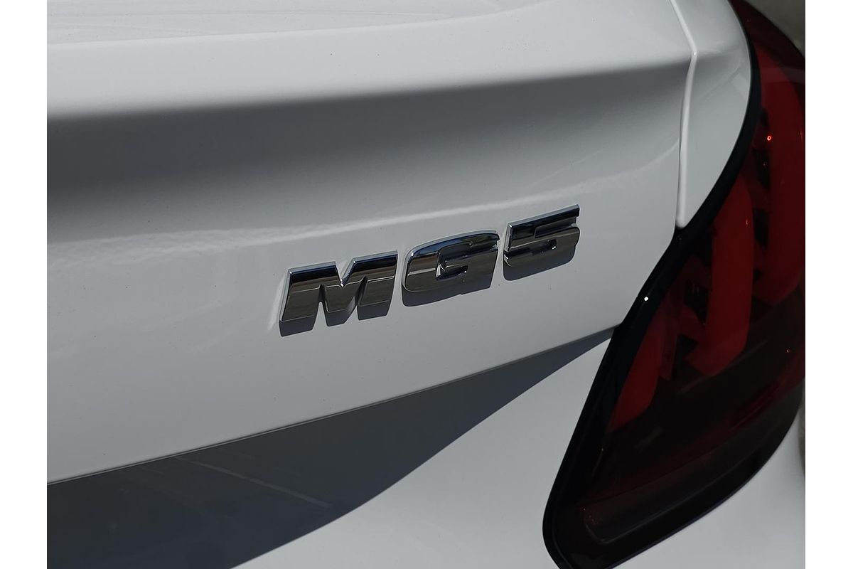 2024 MG MG5 Vibe