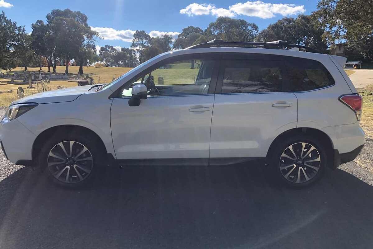 2016 Subaru FORESTER 2.5i-S S4