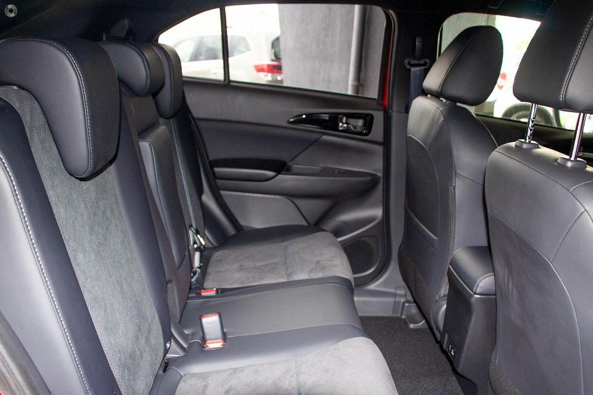 2024 Mitsubishi Eclipse Cross Black Edition YB