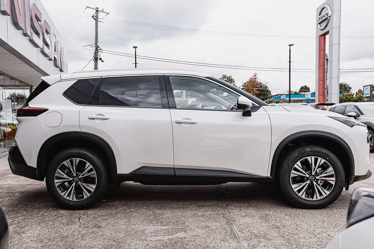 2024 Nissan X-TRAIL ST-L T33