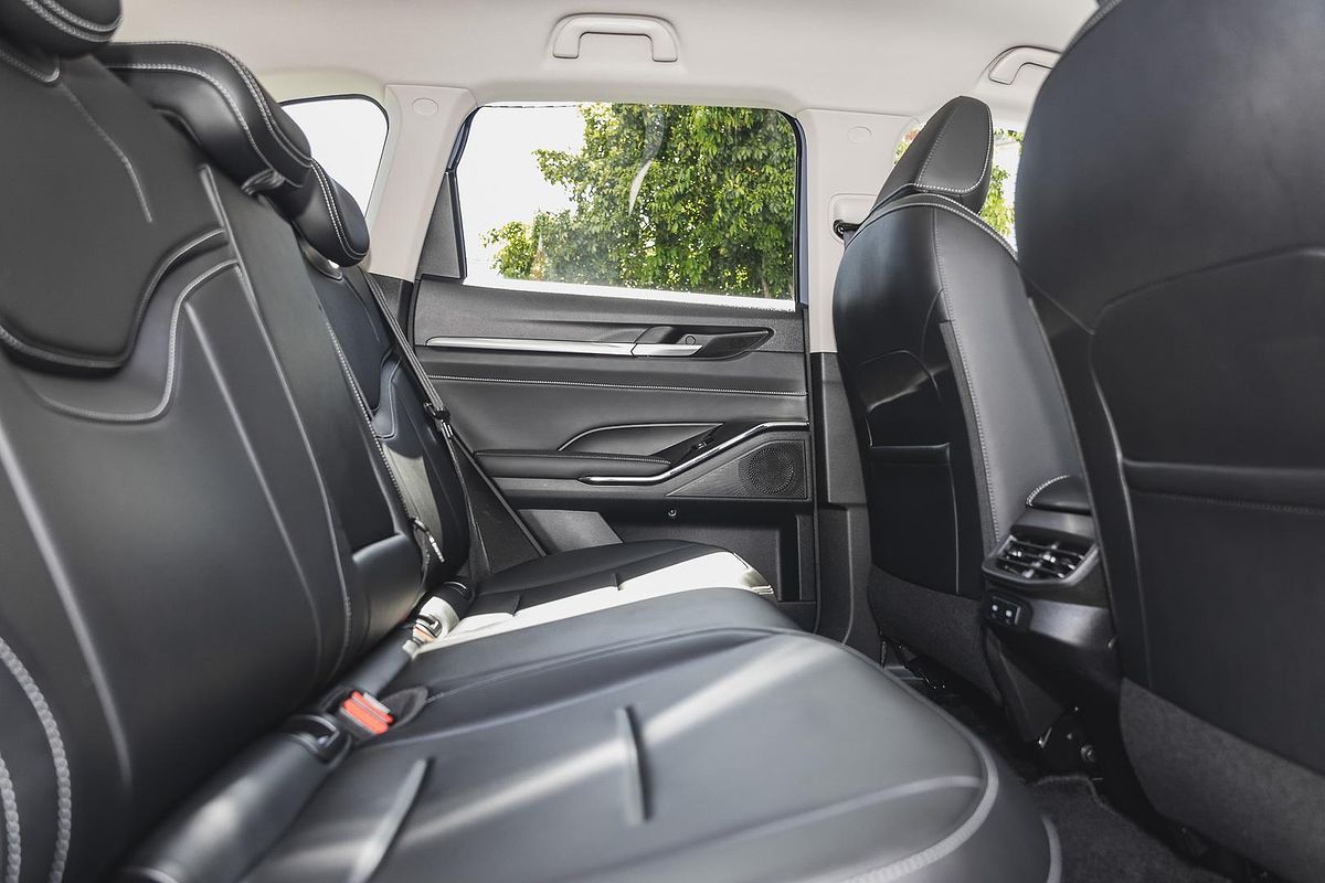 2023 GWM Haval H6 Lux Hybrid B01