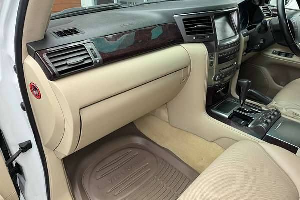 2009 Lexus LX LX570 Prestige URJ201R