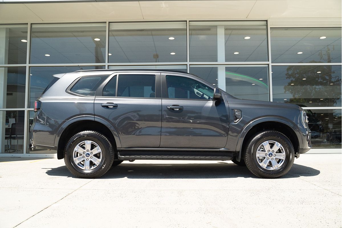 2024 Ford Everest Ambiente