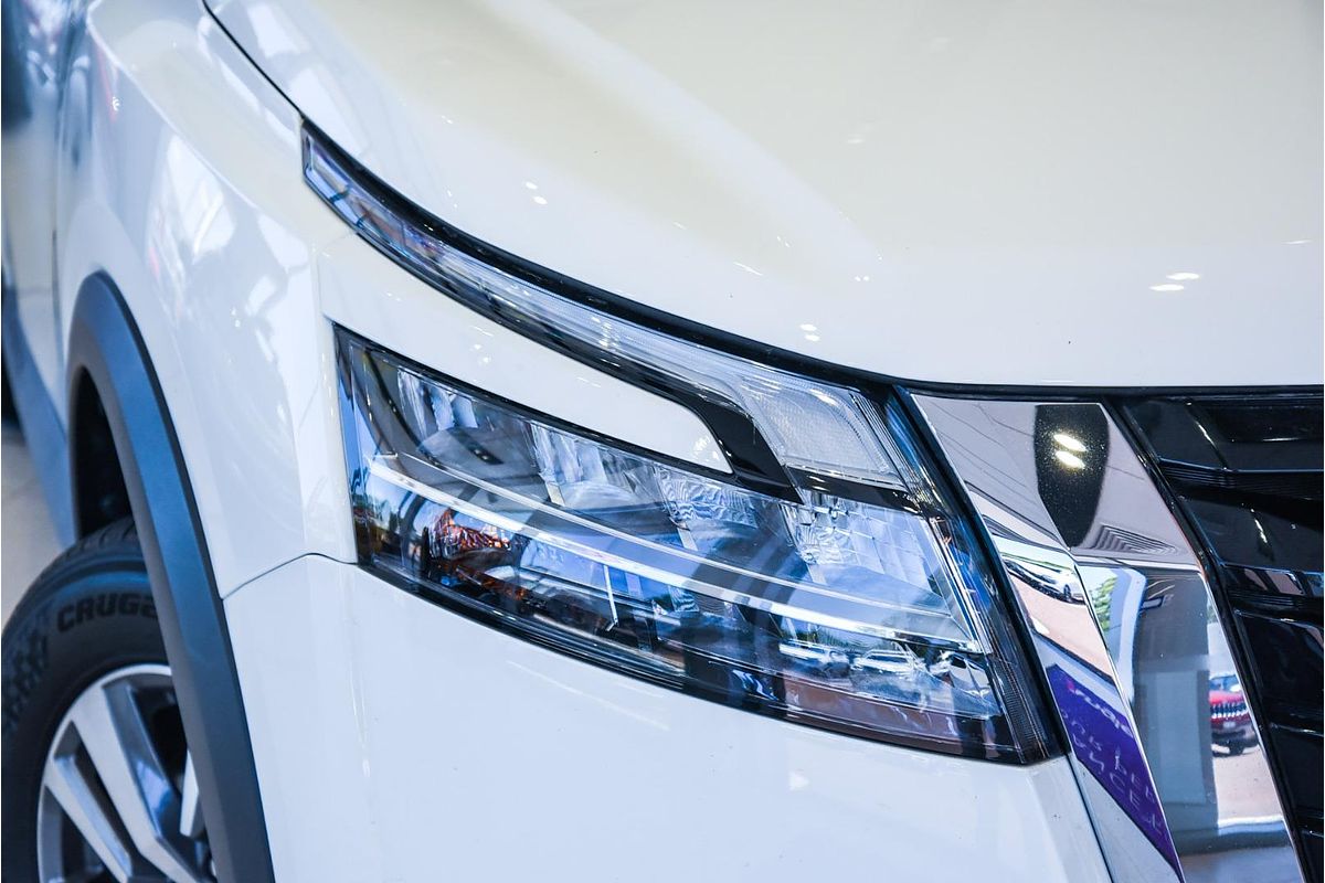 2022 Nissan Pathfinder Ti R53
