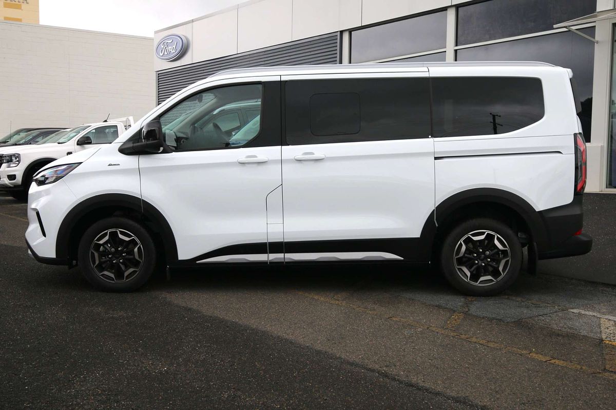 2024 Ford Tourneo Active AV SWB