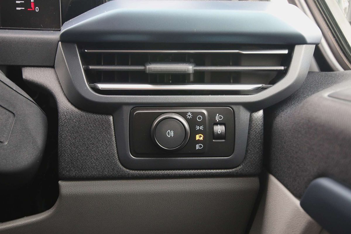 2024 Ford Tourneo Active AV SWB
