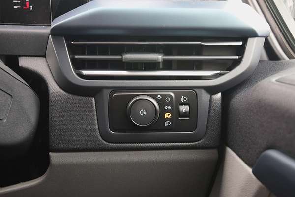 2024 Ford Tourneo Active AV SWB