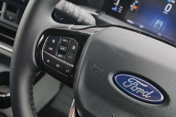2024 Ford Tourneo Active AV SWB