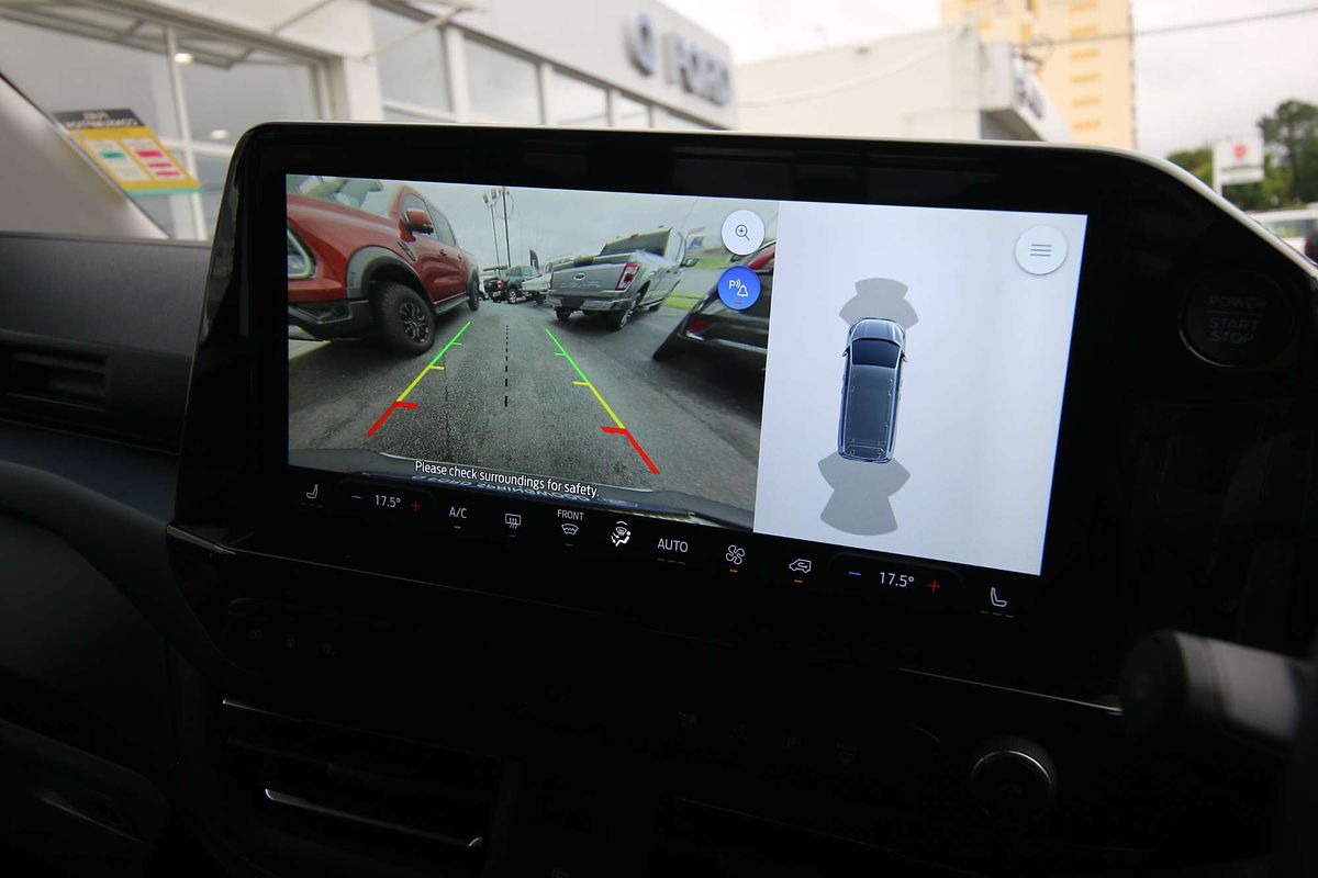 2024 Ford Tourneo Active AV SWB
