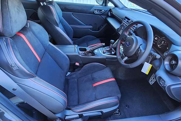 2024 Subaru BRZ S ZD8